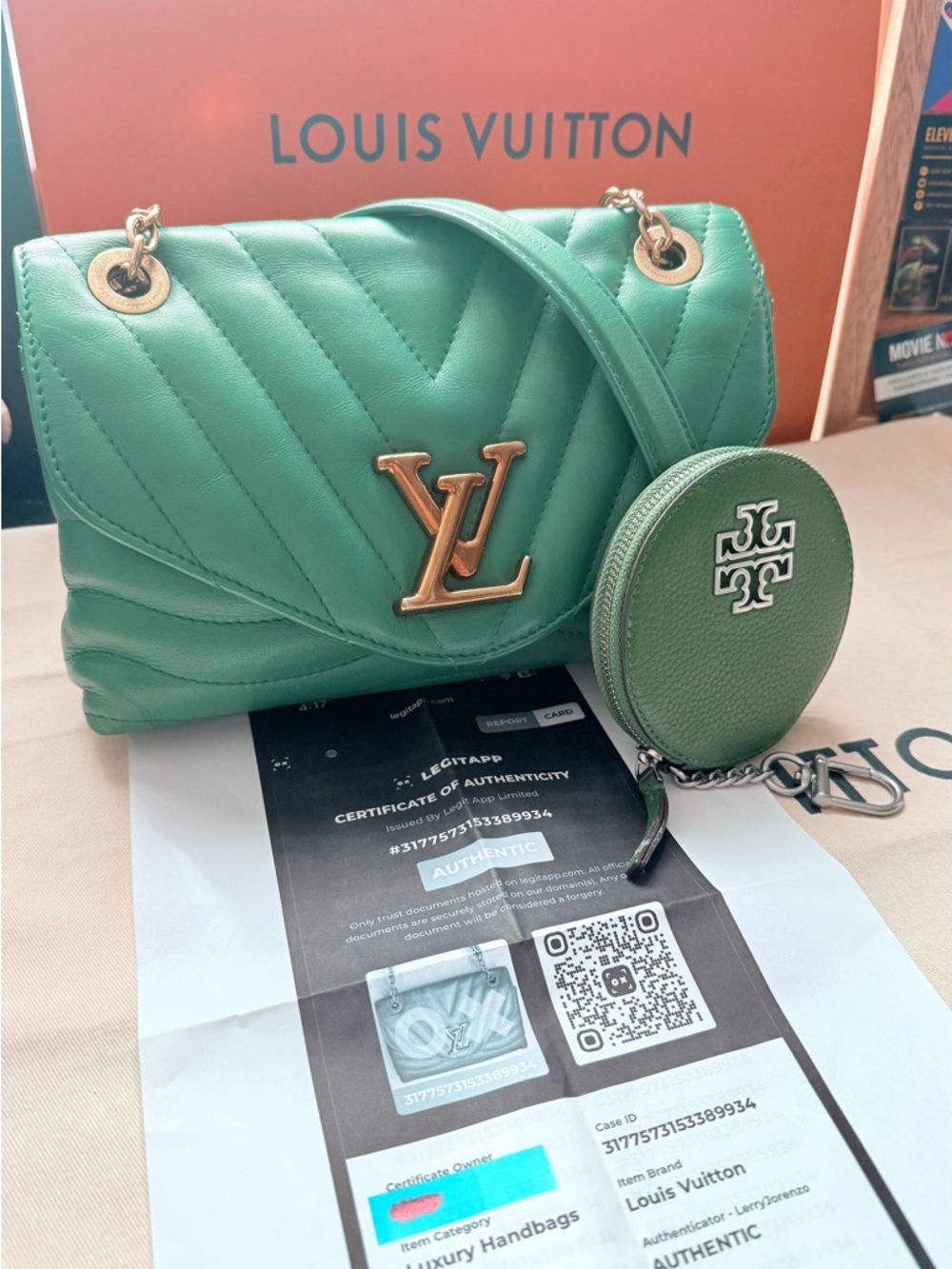 LV NEW WAVE